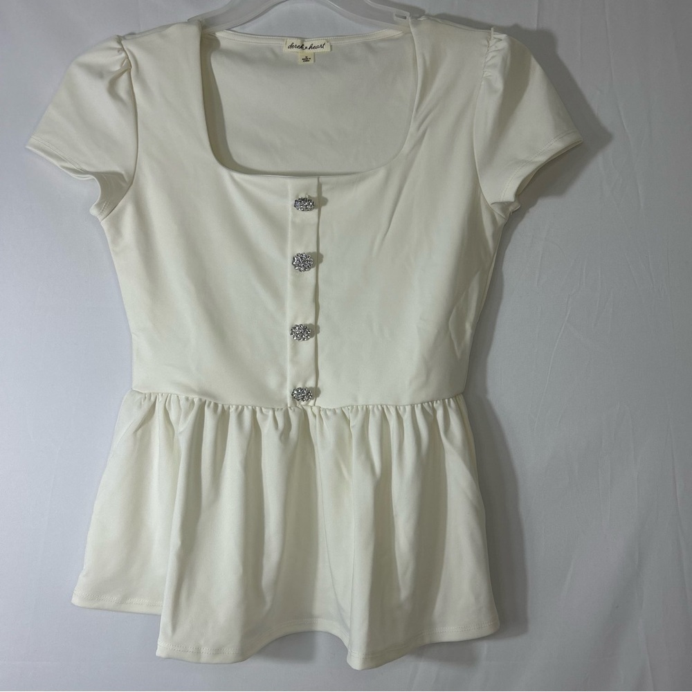 Derek Heart White Babydoll Top w/ Crystal Button Detail - Size Medium (NWOT)